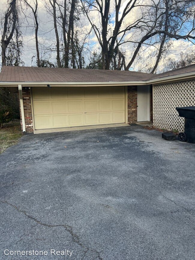 Building Photo - 3 br, 2 bath House - 1806 Maymont Drive
