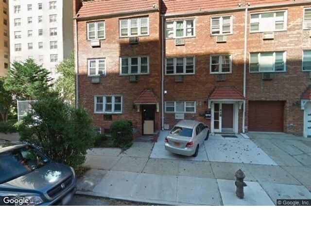 Primary Photo - 110-11-110-72 72nd Ave