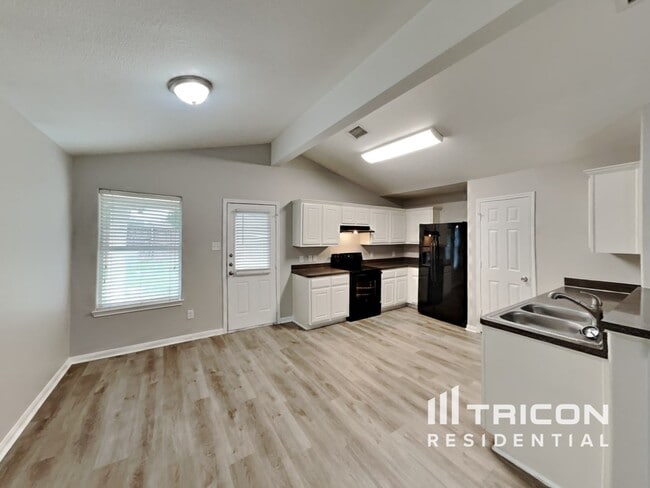Building Photo - 4335 Nueces River Loop