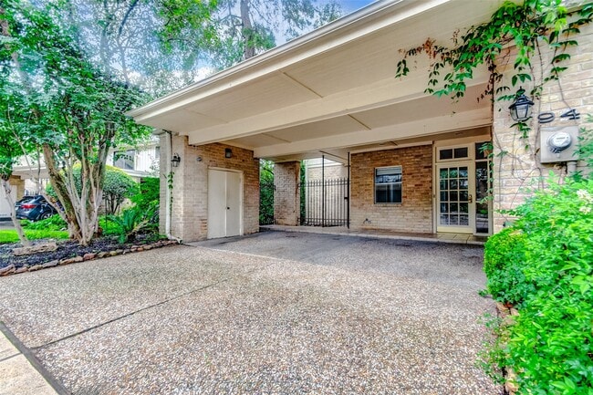Foto del edificio - 201 Vanderpool Ln
