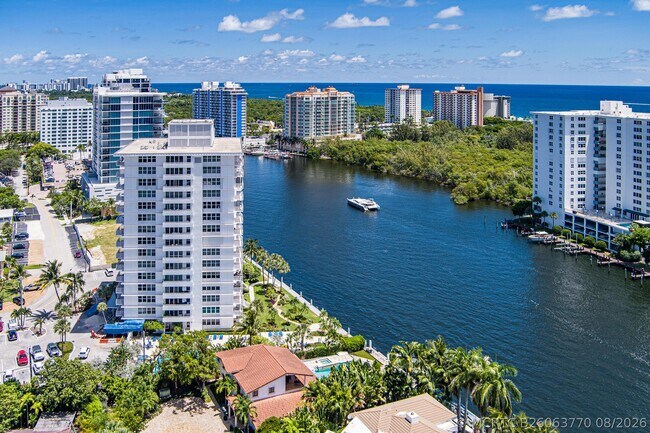Foto del edificio - 888 Intracoastal Dr