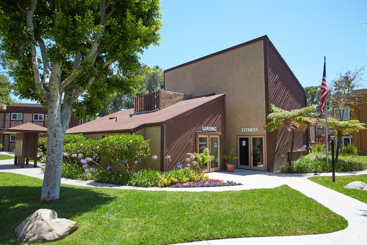 104 Brookstone Apartments Apartments 7400 Artesia Blvd Buena Park, CA