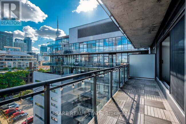 Building Photo - 10 Morrison St