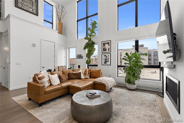 Foto del edificio - 1735 Central St