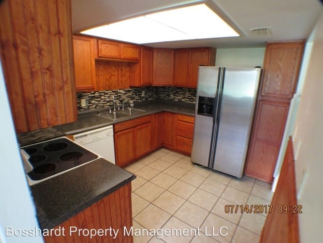 Building Photo - 1 br, 1 bath House - 538 A Midway Drive