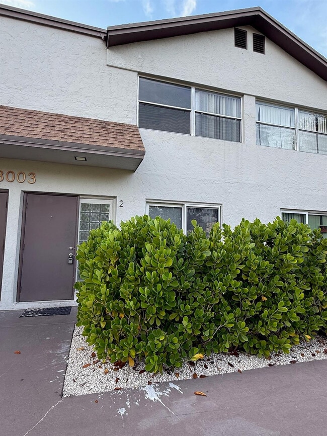 Foto del edificio - 3003 NW 5th Terrace