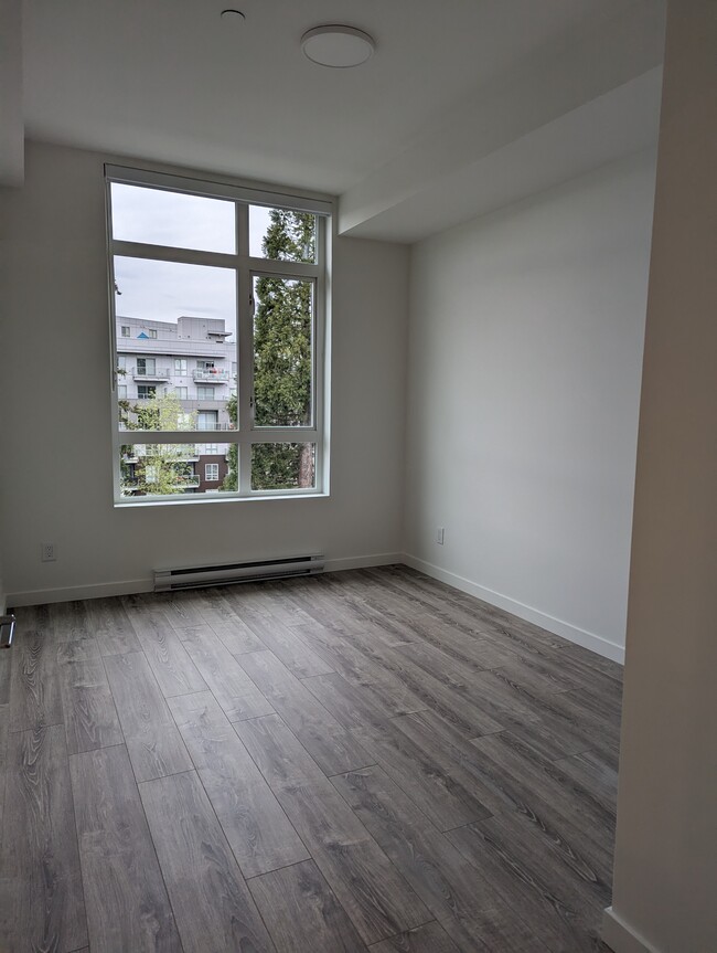 Photo du bâtiment - 13968 Laurel Dr