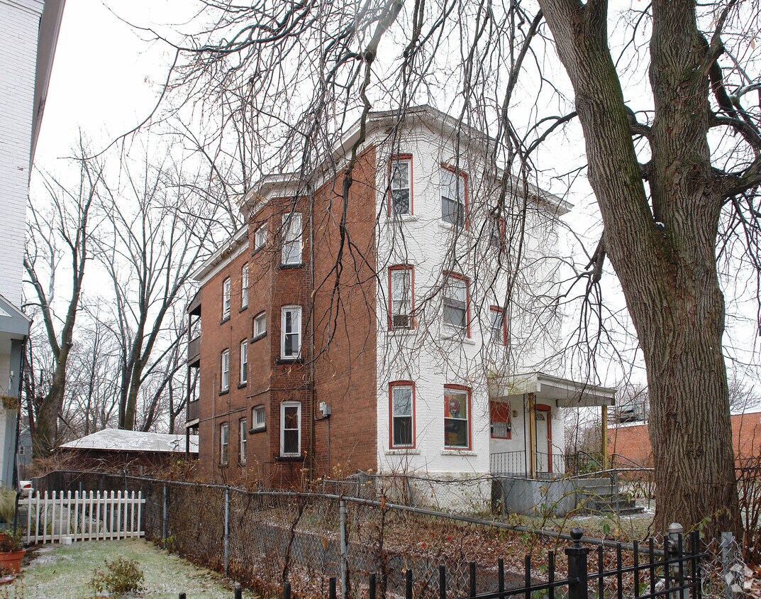 Foto del edificio - 171 Homestead Ave