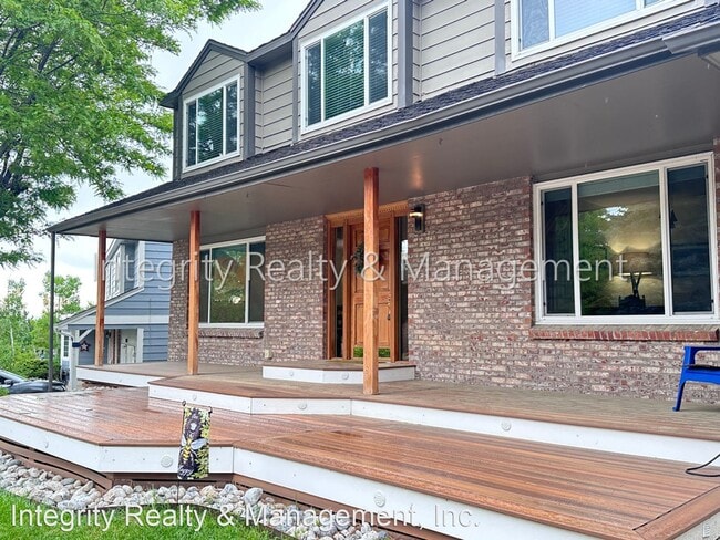 Building Photo - 5 br, 3.5 bath House - 10368 Crestone Moun...