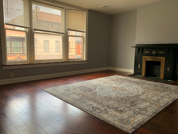 Primary Photo - 1410 E Carson St