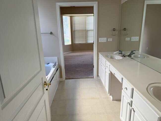 Foto del edificio - 13385 Rockton Trail
