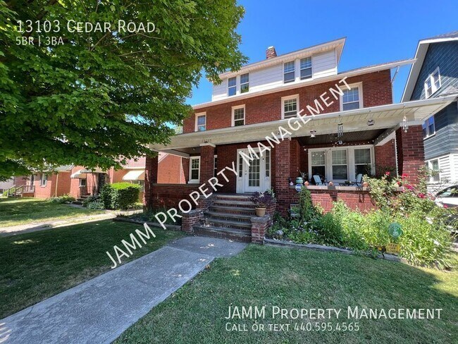 Foto del edificio - Cleveland Heights: 5-Bedroom 2.5-Bathrooms...