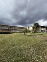 Building Photo - 151 Andover F