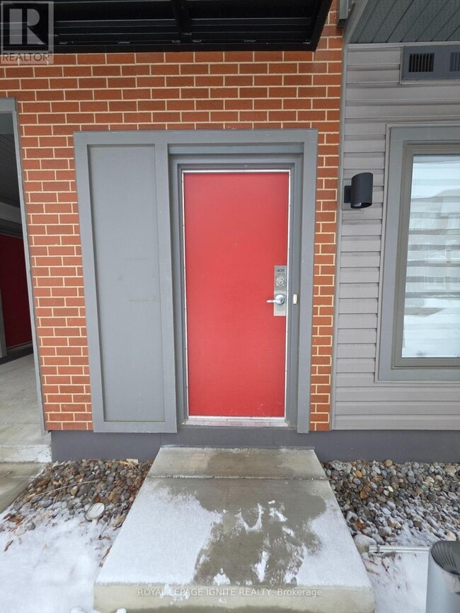 Building Photo - 2635 William Jackson Dr