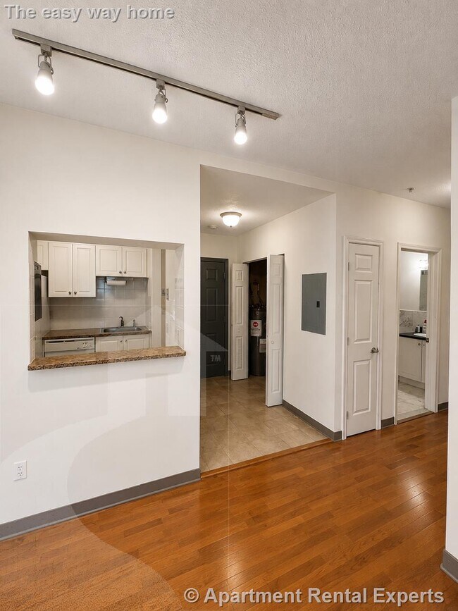 Foto del edificio - 373 Highland Ave