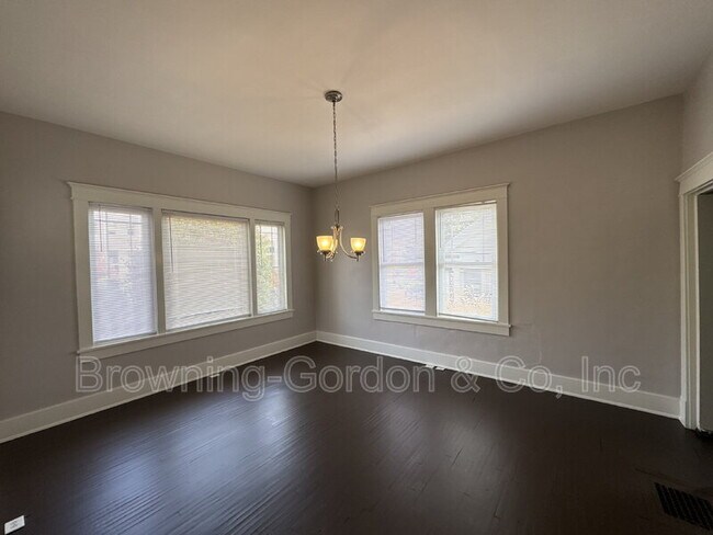 Foto del edificio - 1415 Acklen Ave