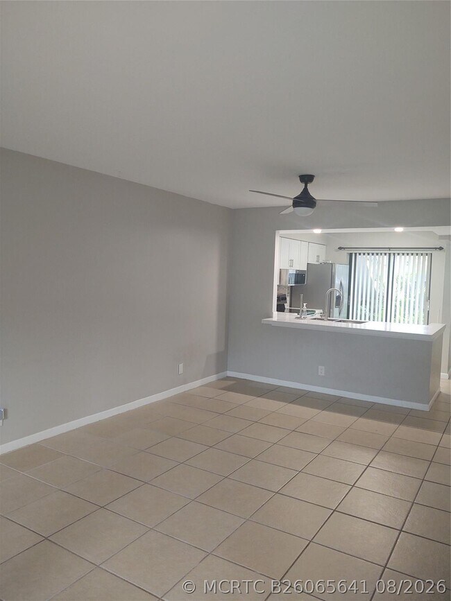 Foto del edificio - 3275 Frederick Blvd