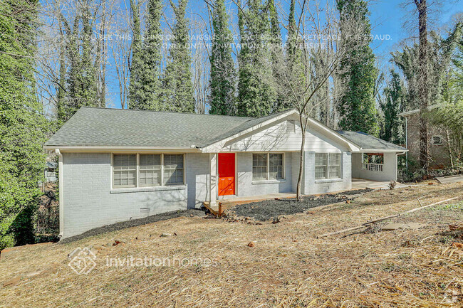 Building Photo - 2372 Oakridge Ct