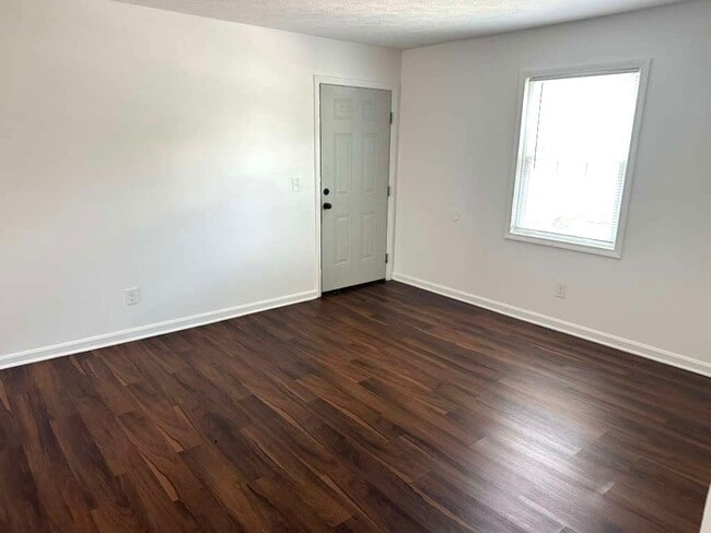 Photo - 3620 Manslick Road Apartment