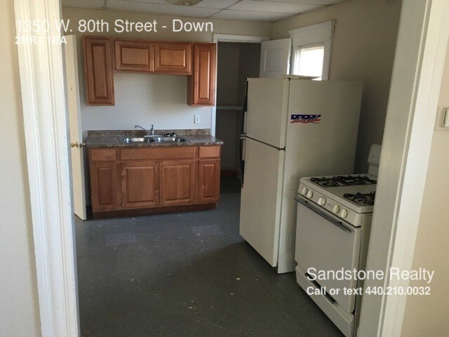 Foto del edificio - 1350 W 80th St