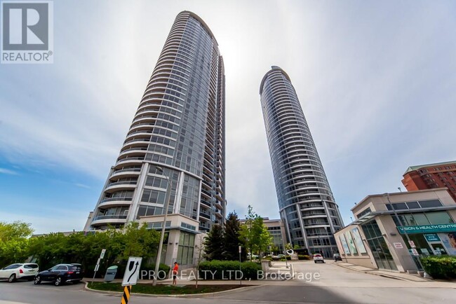 Building Photo - 125-2125 Village Green Square