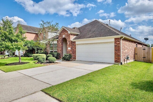Foto del edificio - 30306 Castle Forest Dr