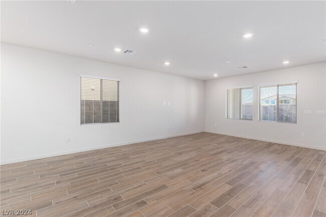 Foto del edificio - 12077 Arrebol Ave