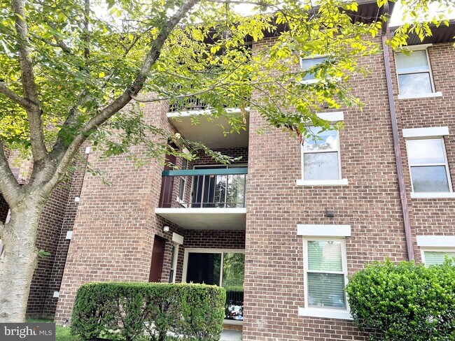 Building Photo - 7922 Coriander Dr