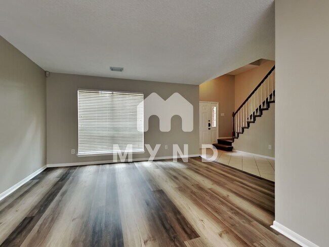 Foto del edificio - 8807 Village Hills Dr