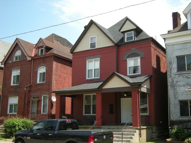 Foto del edificio - 244 S St Clair St