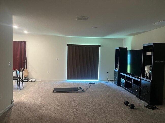 Foto del edificio - 114 Sparrow Ct