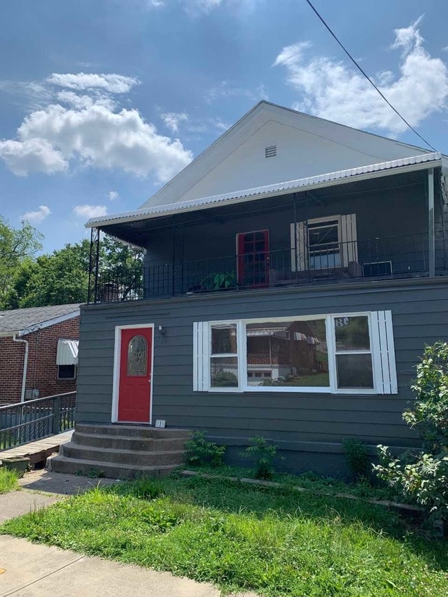 1 E 28th St Unit 4, Covington, KY 41015 Apartment for Rent in