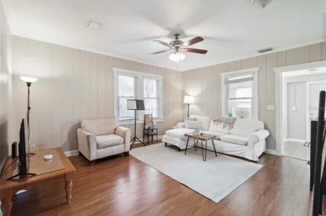 Foto del edificio - 1215 31st St