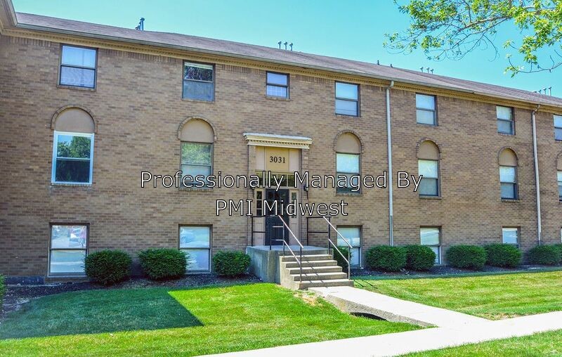 Primary Photo - 3011 E 47th St