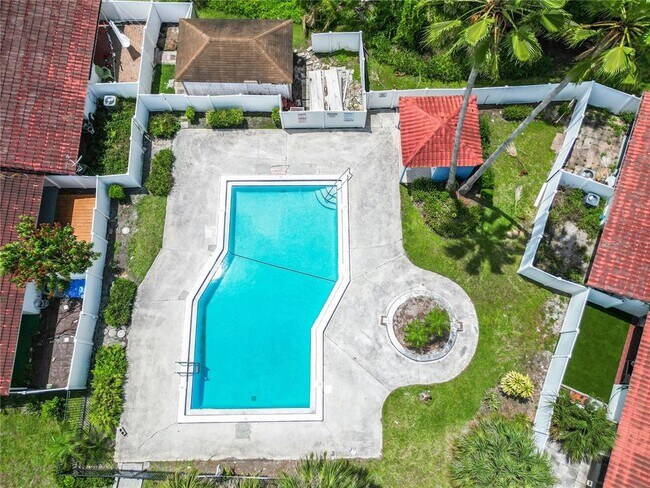 Foto del edificio - Ernst Court, Orlando, FL 32819 - 2 BR 2.5 BA townhouse