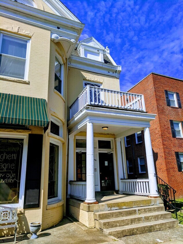 Primary Photo - 2601 Park Avenue
