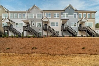Building Photo - 3761 Oxford Cir
