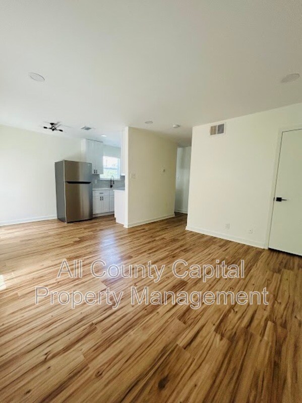 Building Photo - 3432 Willowrun Dr