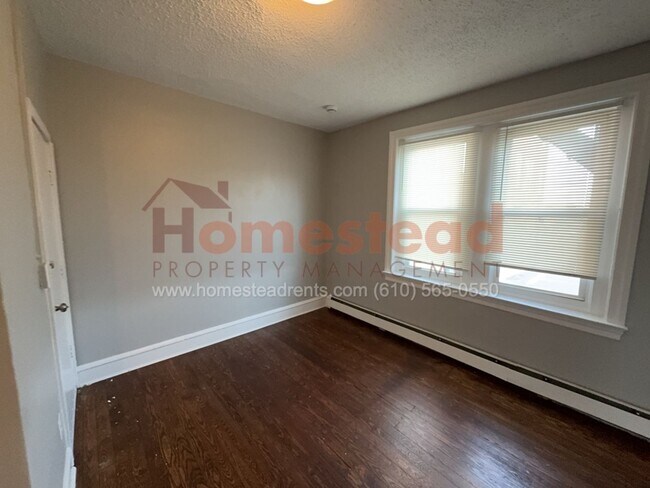 Foto del edificio - 532 DeKalb St