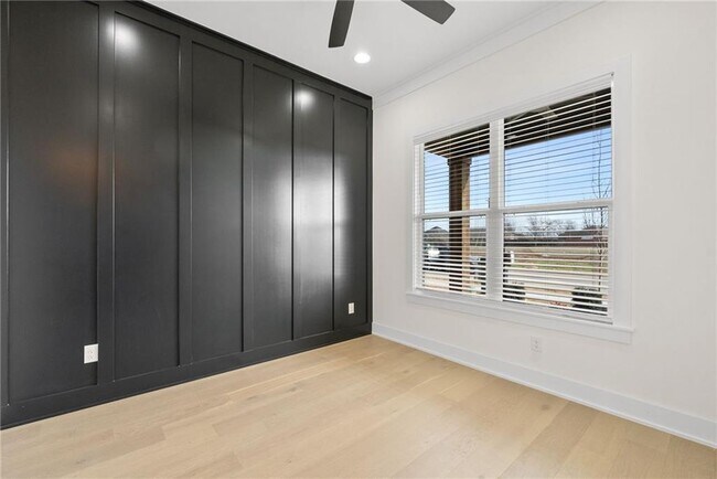 Foto del edificio - 6114 S 40th Pl