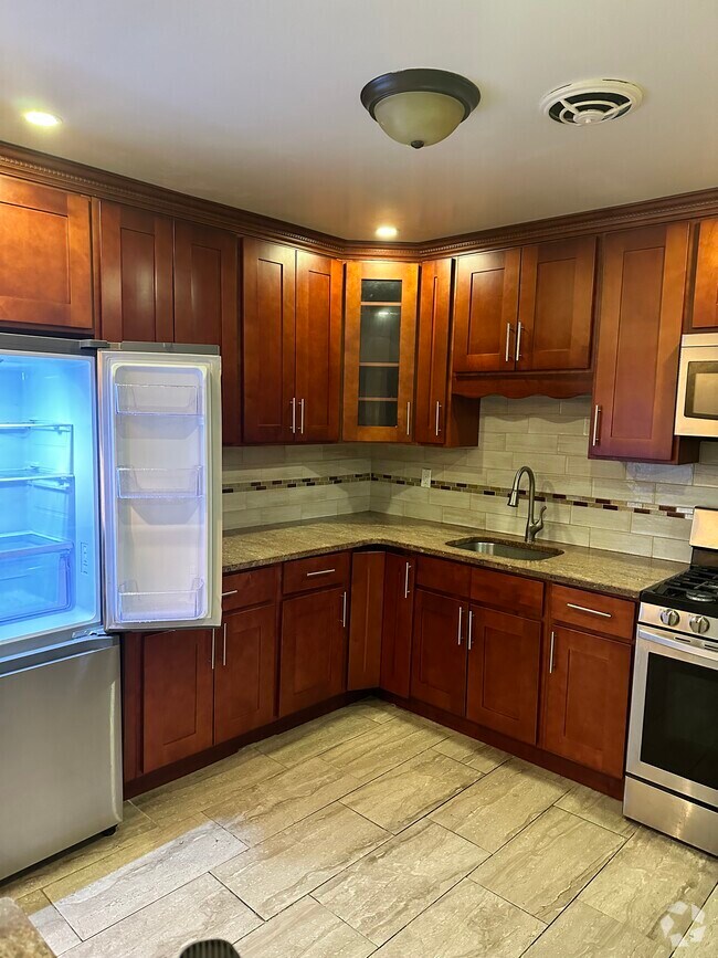 Canarsie Apartments under 3,500 Brooklyn, NY 33 Rentals