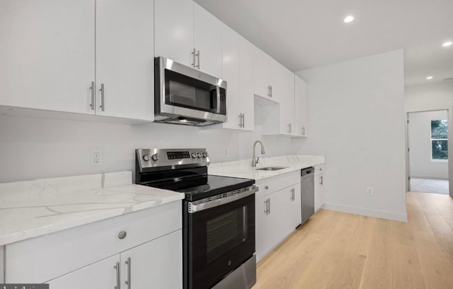 Photo - 5508 Clay Pl NE Apartment