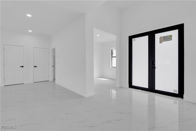 Foto del edificio - 3211 32nd St W