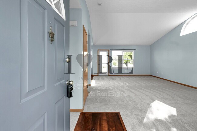 Foto del edificio - 5006 Cortez Psge