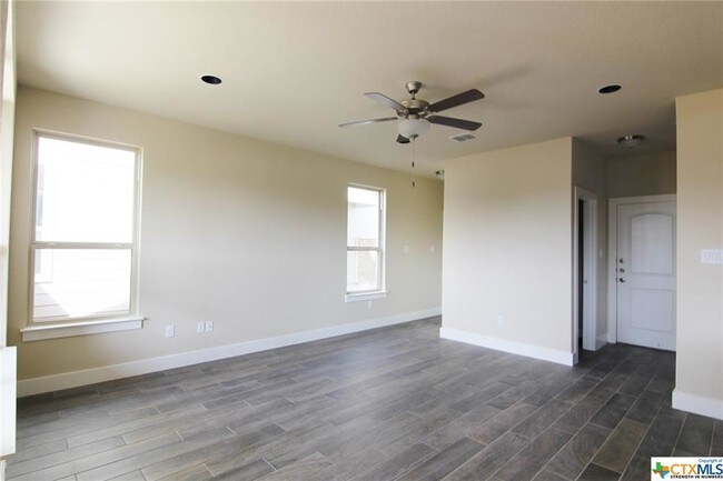 Building Photo - 720 Gristmill Dr