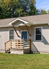 Building Photo - 9662 Spur Line Ct