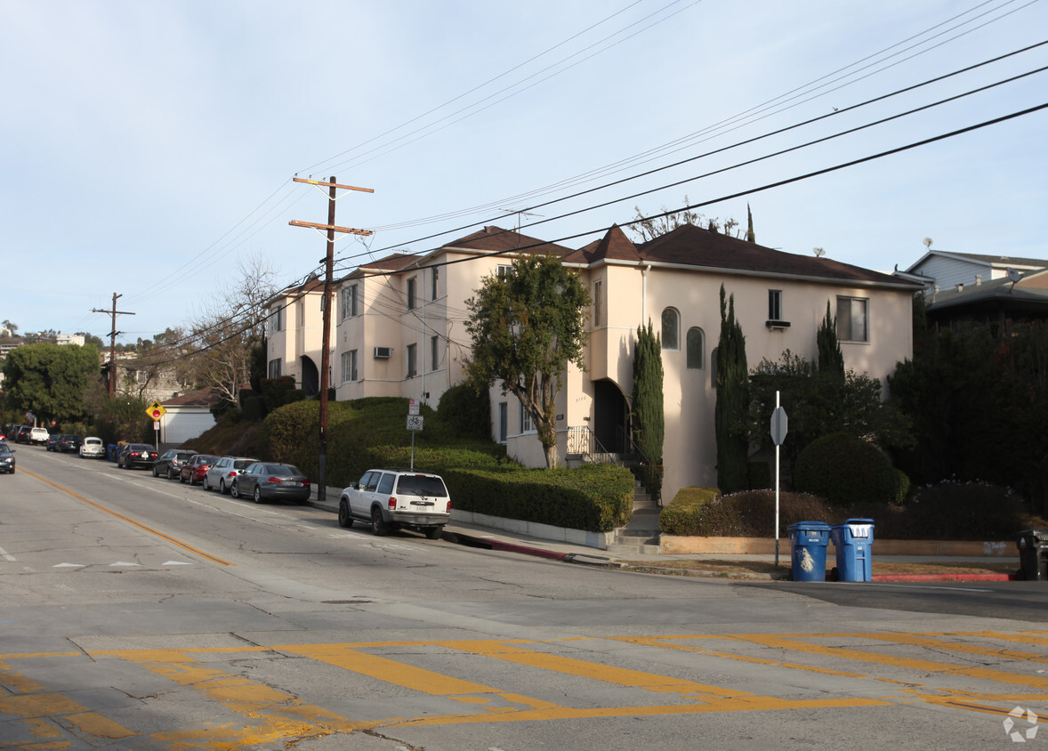 Foto principal - 3100 Griffith Park Blvd