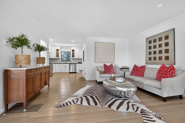 Foto del edificio - 2 Prospect Ave