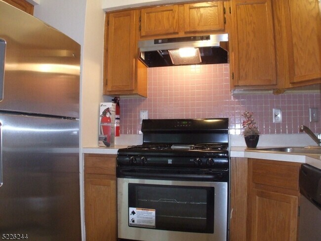 Building Photo - 2706 Packer Ct