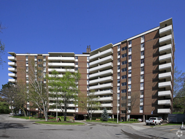 Primary Photo - Park Vista Apartments